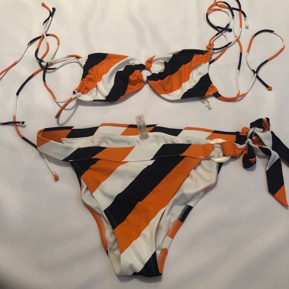 Victoria’s Secret - Bikini - Size Large